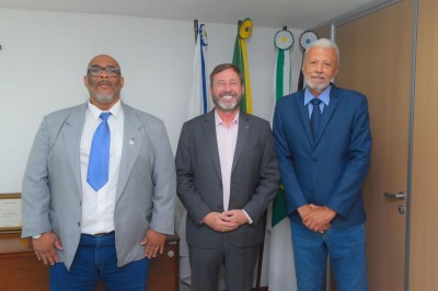Sindicato participa de reunião com o presidente do Confea, Joel Krüger