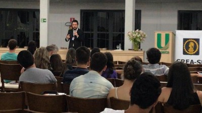 Membro da Diretoria do Sindicato ministra palestra na Unoeste, em Presidente Prudente