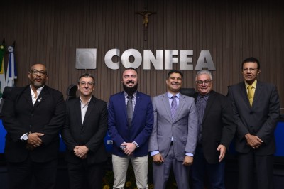Sindicato marca presença na Plenária do Confea