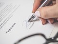 Assinada MP que tarifa super-ricos e envia projeto para tributar capital de em paraísos fiscais